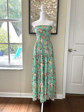 Sunday Mi Amor Aqua Floral Maxi Dress